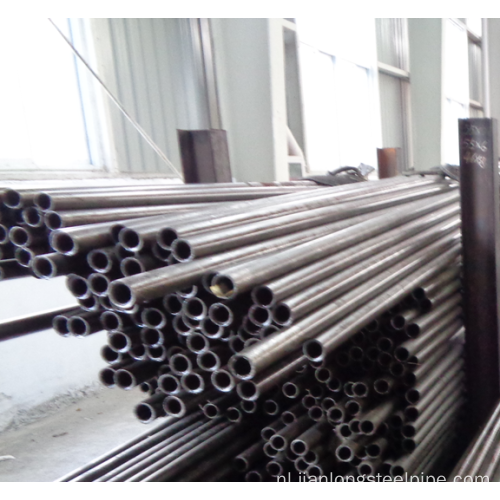 ASTM A234 WPB naadloze koolstofstalen buisaanpassing